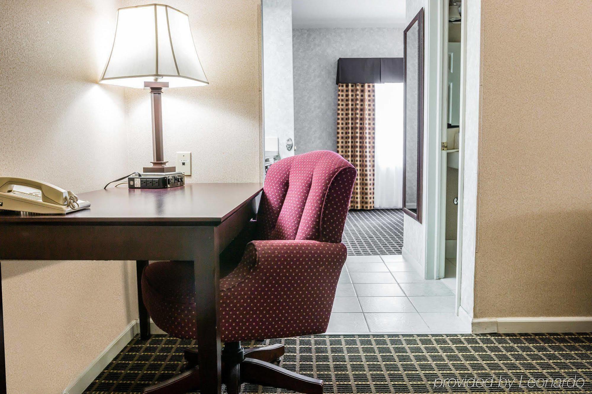 Econo Lodge Inn&Suites Cascade Exterior foto